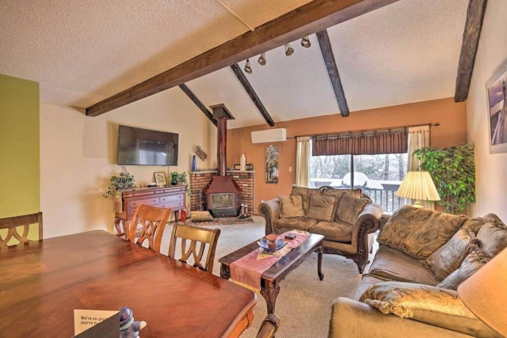 شقة Ian'S Camelback House تانيرسفيل المظهر الخارجي الصورة
